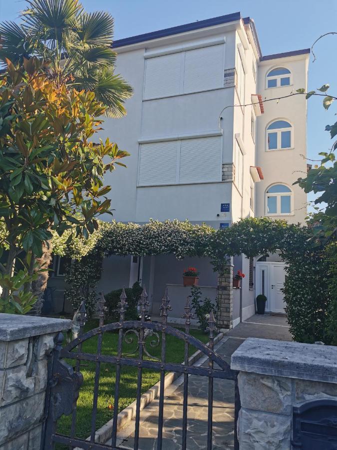 Apartments Slisko Poreč Exterior foto